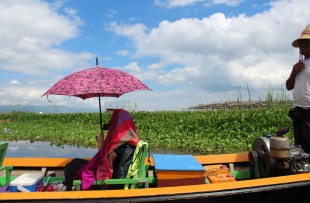 inle-boat