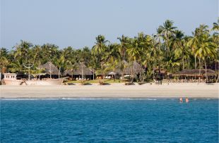 ngwe_saung_beach