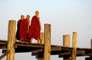 _u_bein_bridge_in_amarapura